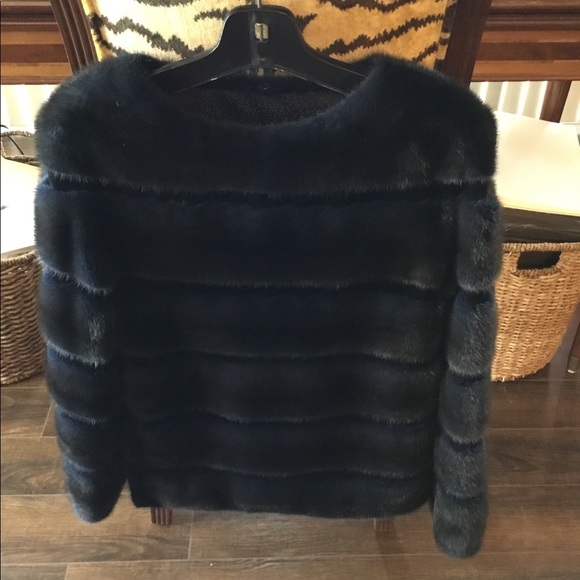 Mink pull over in navy/black - Picture 1 of 5